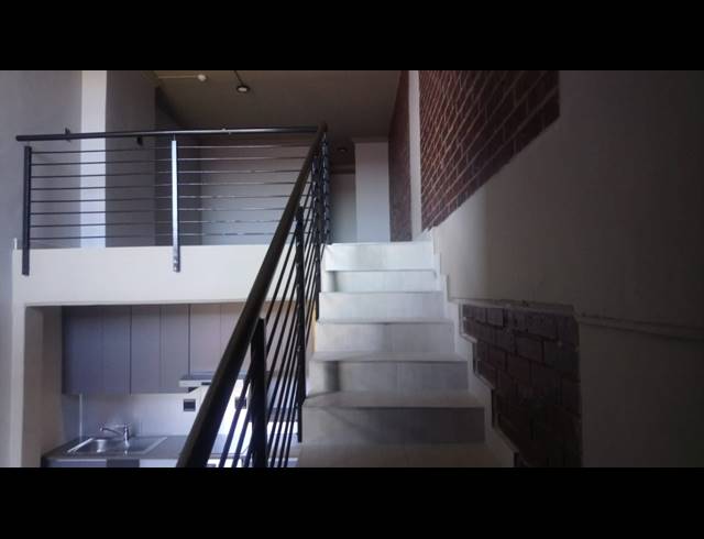 2 BEDROOM APARTMENT FOR SALE IN UMHLANGA RIDGE